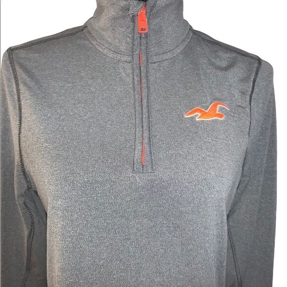 Hollister Sport Fitted Pullover Top - Picture 2 of 6